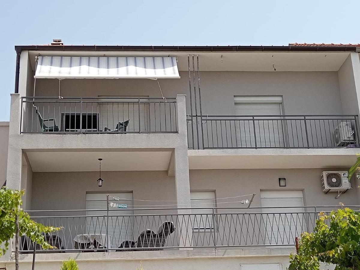 Apartment Mira Šibenik Exterior foto